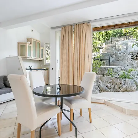 By The Sea - 21995 Apartment Trogir