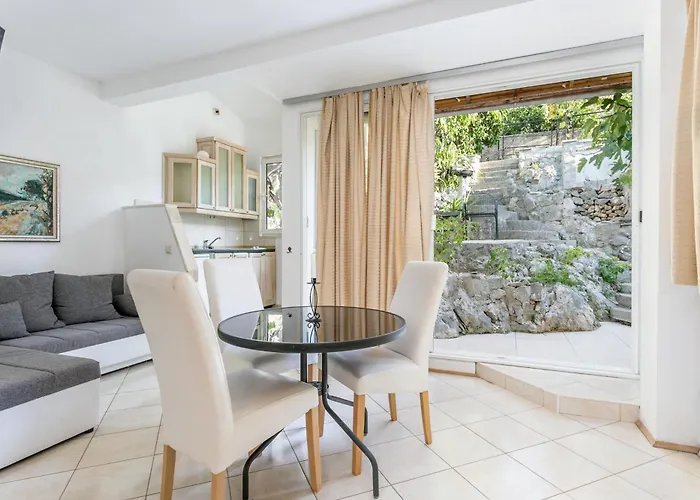 By The Sea - 21995 Appartement Trogir