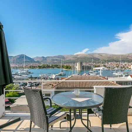 By The Sea - 21995 Διαμέρισμα *