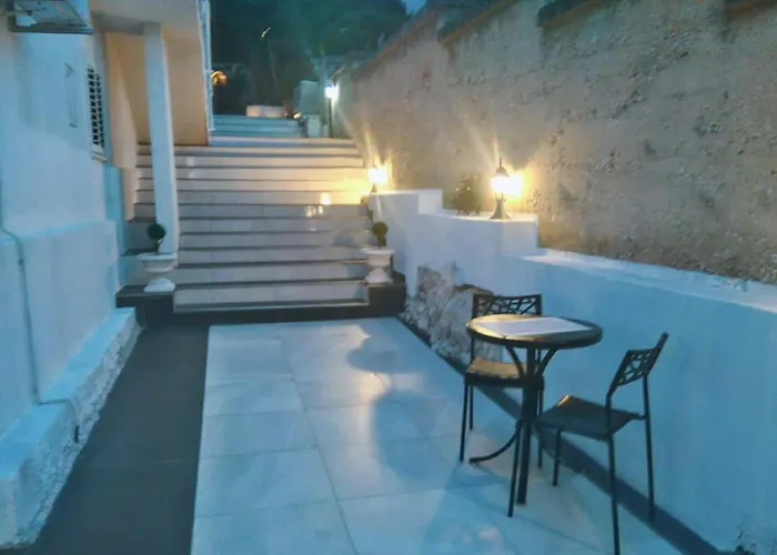 Apartman By The Sea - 21995 Trogir